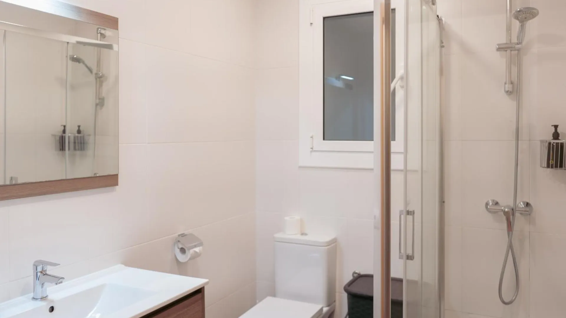 Ola Living Sagrada Familia Apartman Barcelona