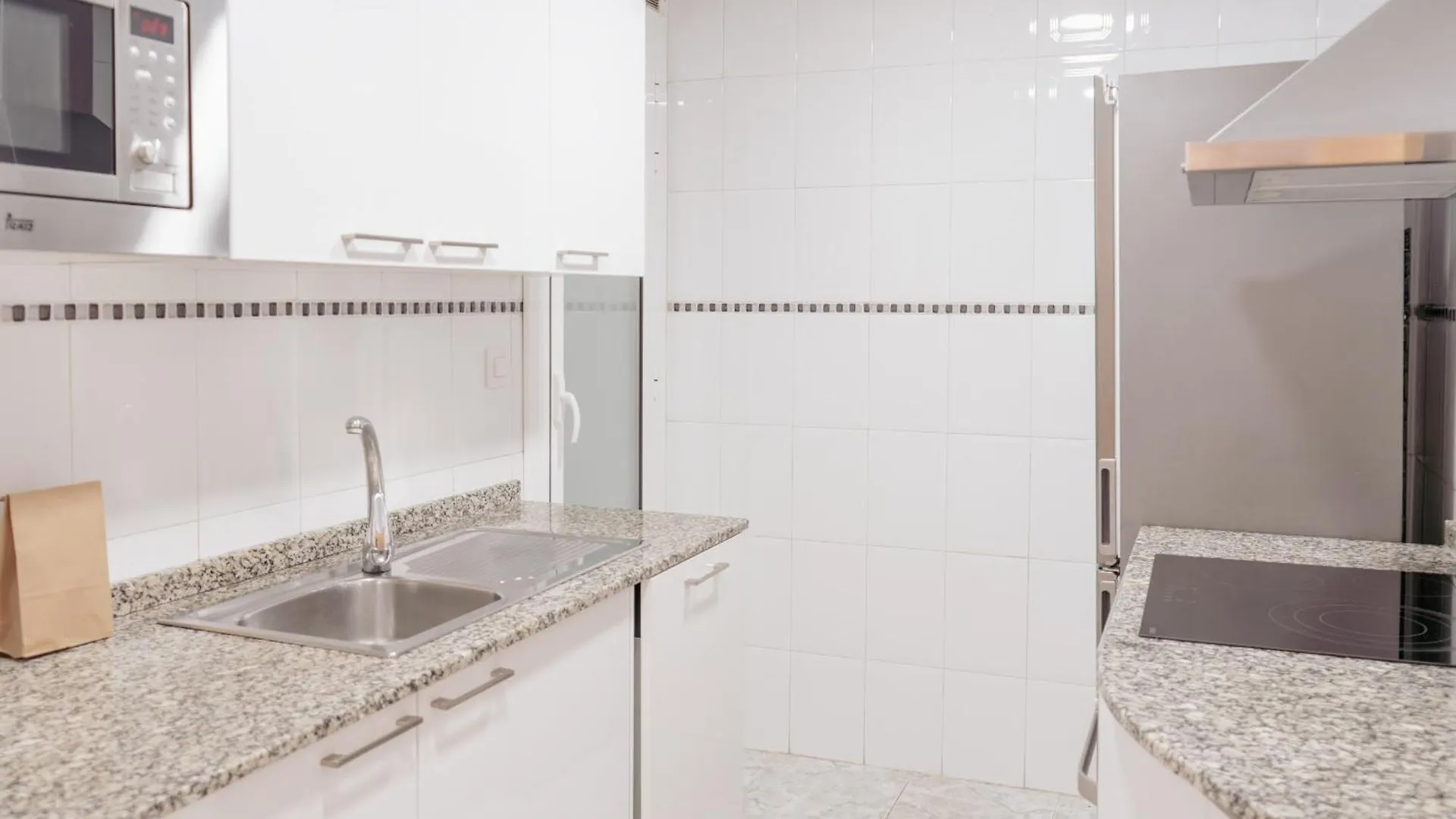 Ola Living Sagrada Familia Apartment