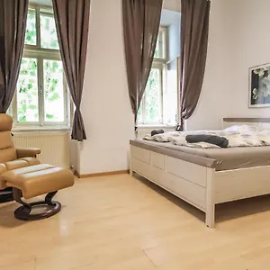 klosterneuburger.vienna-besthotels.com/